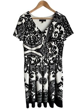 Jolibel Baroque Damask Print Fit and Flare Dress Sz 10 Black White Spring Summer